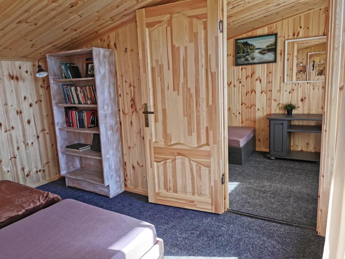 Viesu Maja Kalnaruski Ape Exterior foto