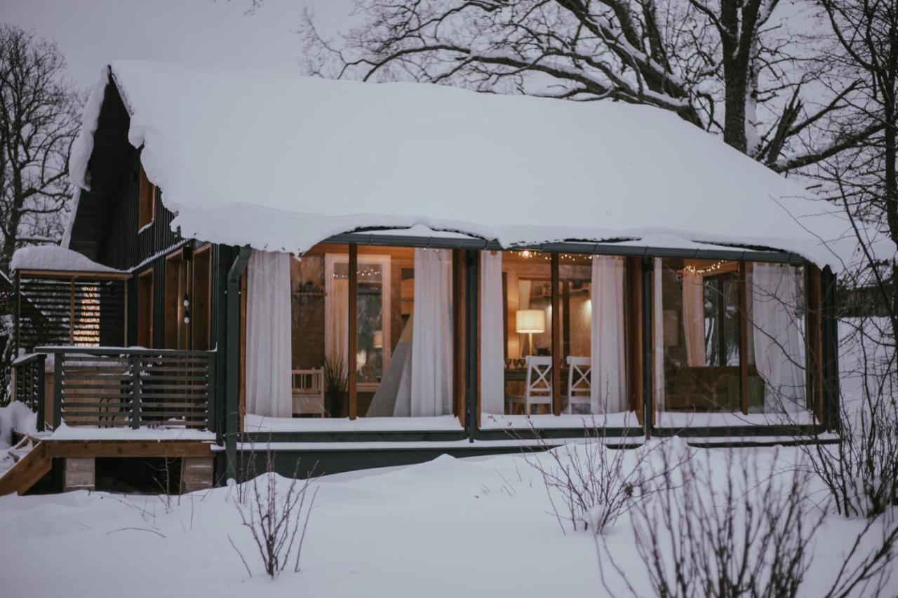 Viesu Maja Kalnaruski Ape Exterior foto
